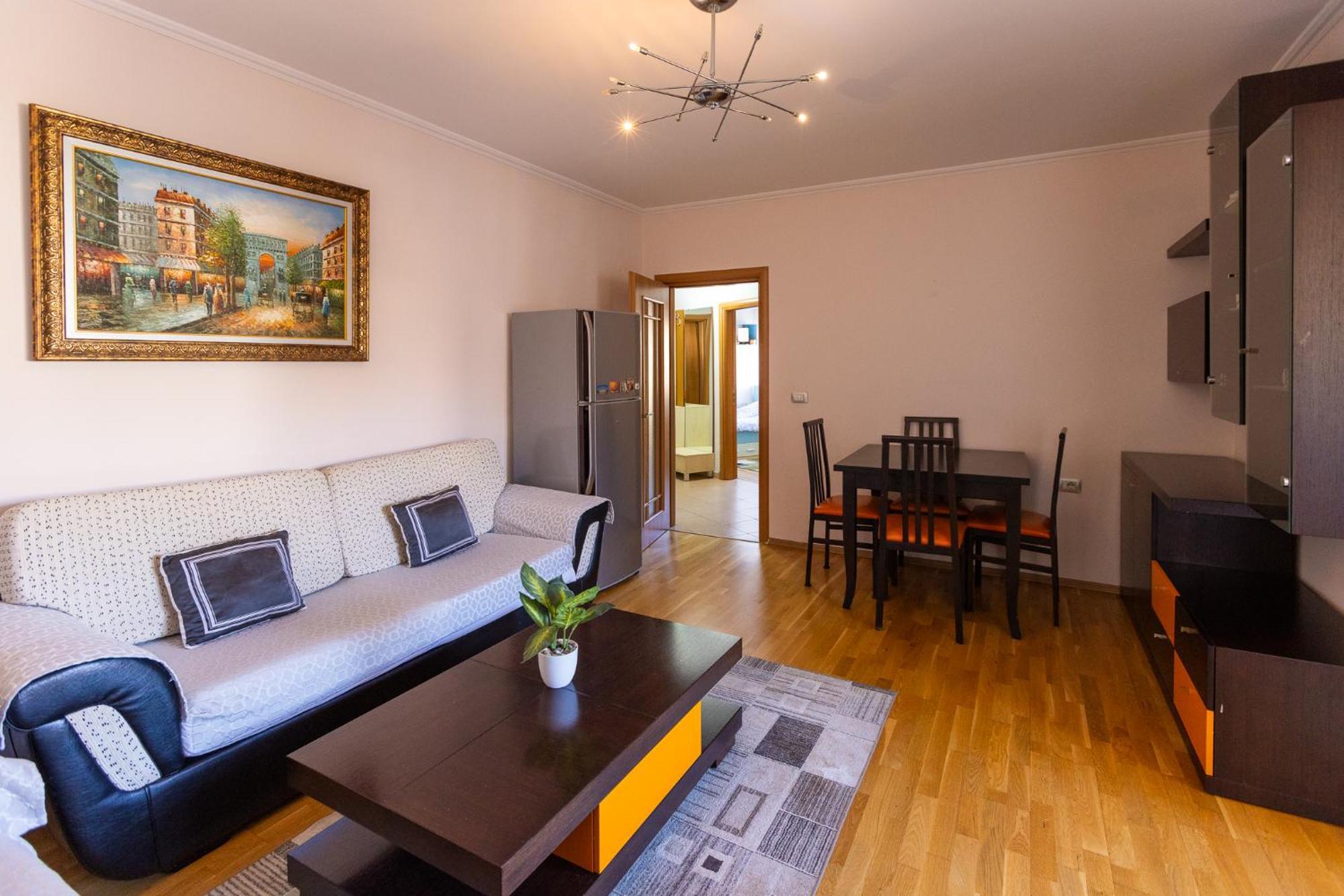 Appartement In The Center Of Tirana